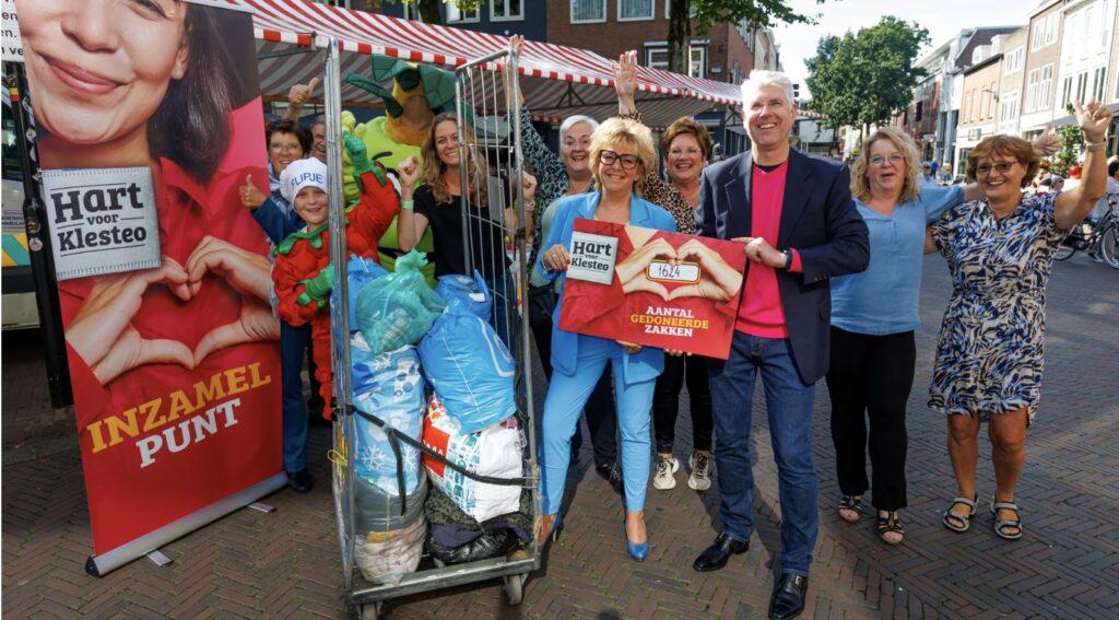Tiel toont hart voor KLESTEO en doneert gul